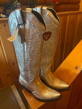 Ariat Casanovas